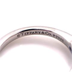 Tiffany & Co .26ct Diamond Round Brilliant Solitaire Platinum Ring